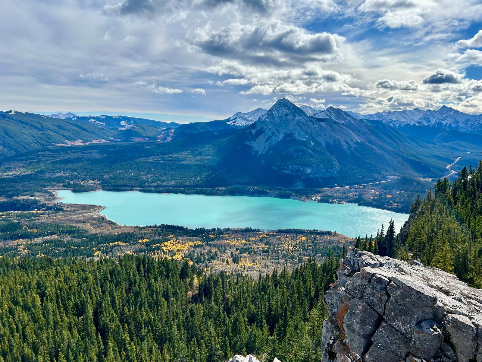 Prairie View Trail, Kananaskis: The Park Everyone Drives Past on the Way to Banff